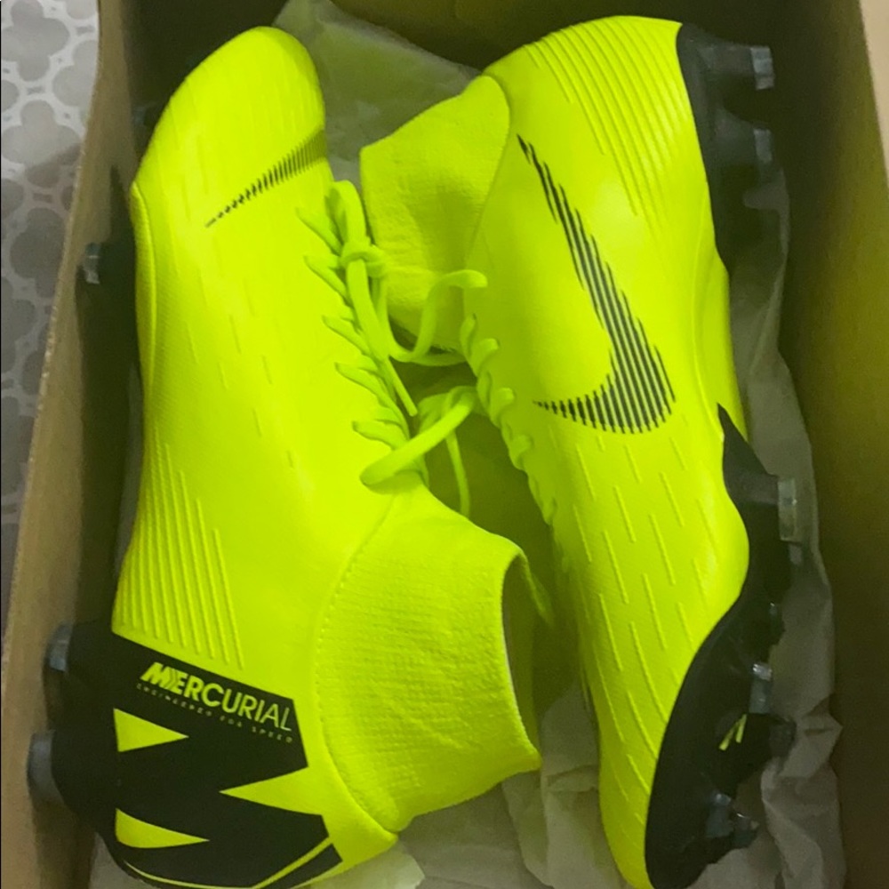 Mens Nike Superfly 6 Pro FG Soccer Size US 11.5 - Picture 4 of 6